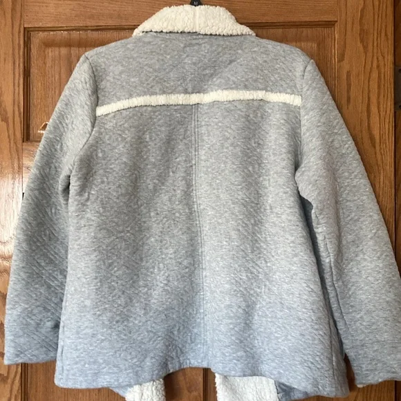 LL Bean - Picture 3 of 3